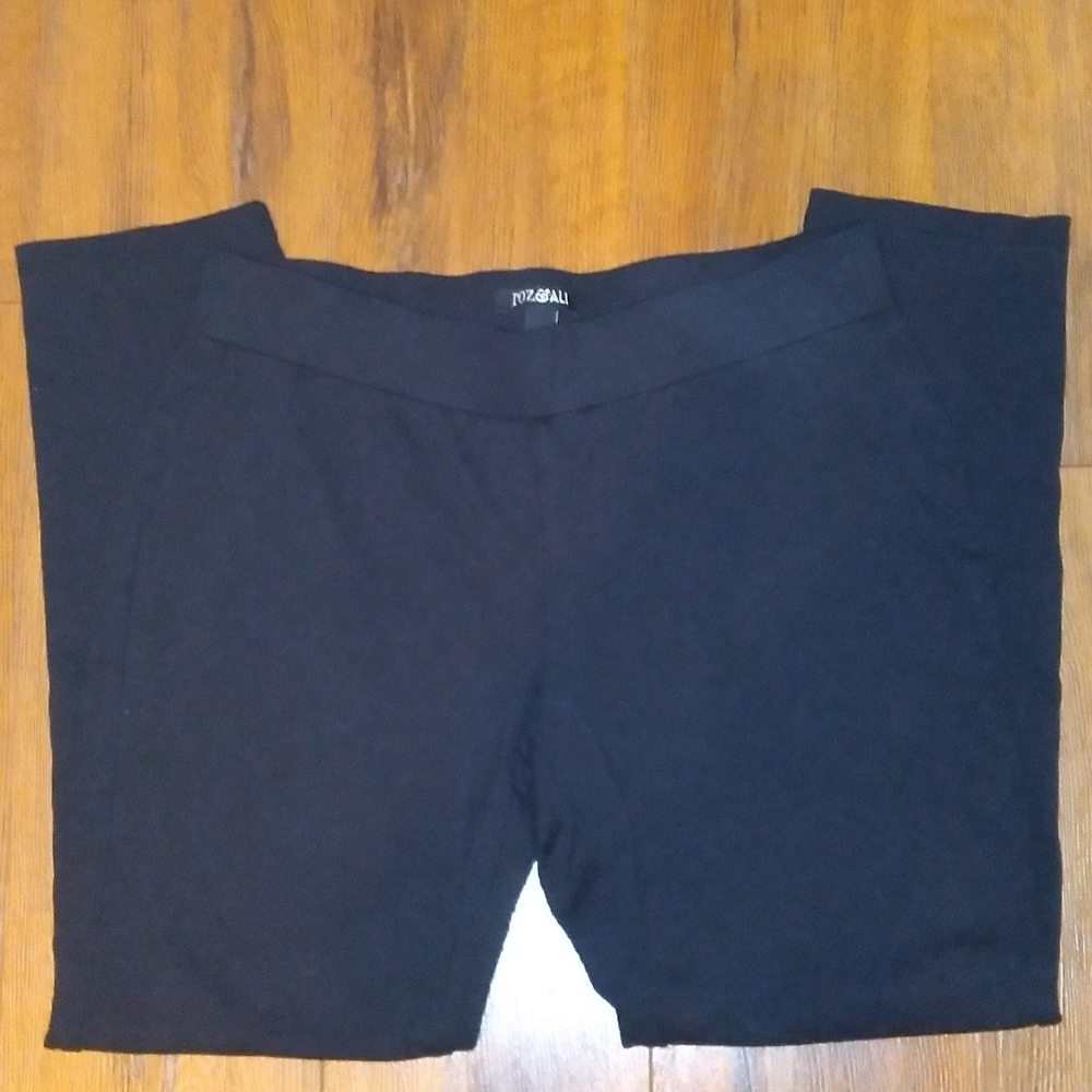 Roz&Ali | Black Stretchy Leggings EUC